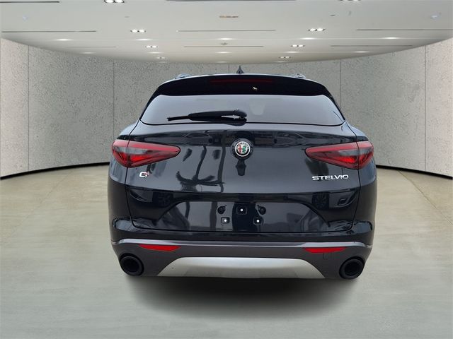 2022 Alfa Romeo Stelvio Ti