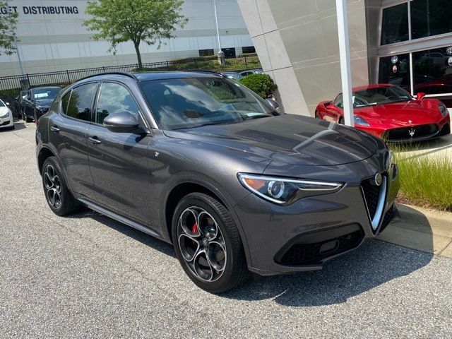 2022 Alfa Romeo Stelvio Ti