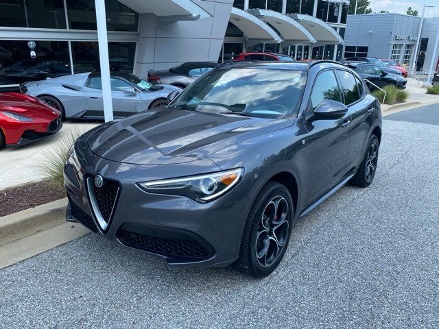 2022 Alfa Romeo Stelvio Ti