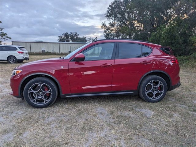 2022 Alfa Romeo Stelvio Ti