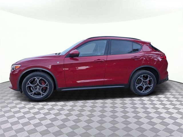 2022 Alfa Romeo Stelvio Ti