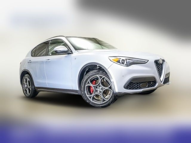 2022 Alfa Romeo Stelvio Ti