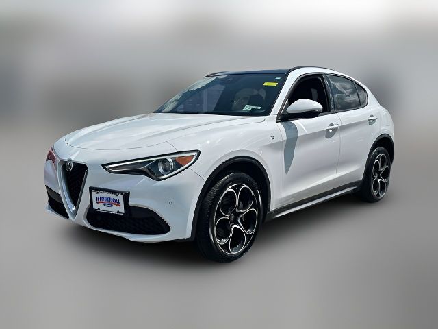 2022 Alfa Romeo Stelvio Ti