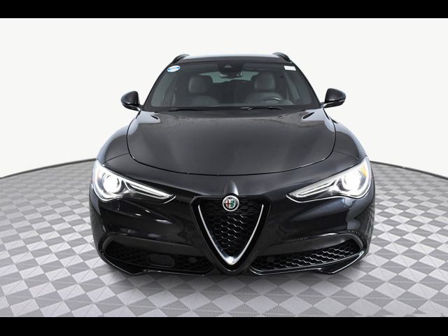 2022 Alfa Romeo Stelvio Ti