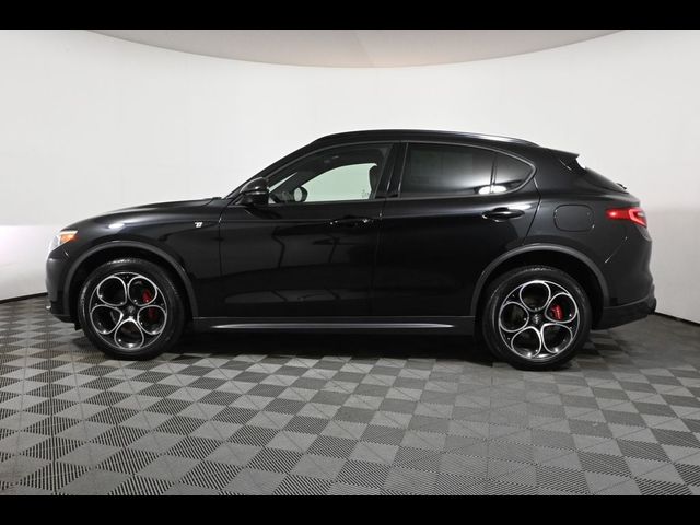 2022 Alfa Romeo Stelvio Ti