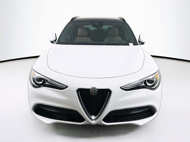 2022 Alfa Romeo Stelvio Ti