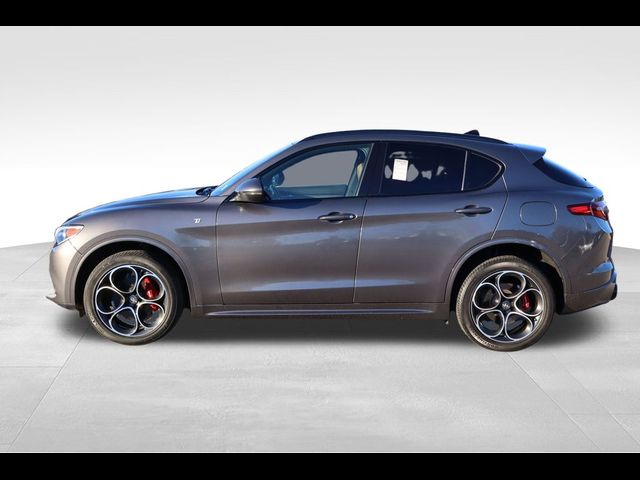 2022 Alfa Romeo Stelvio Ti