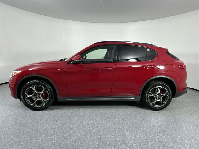 2022 Alfa Romeo Stelvio Ti