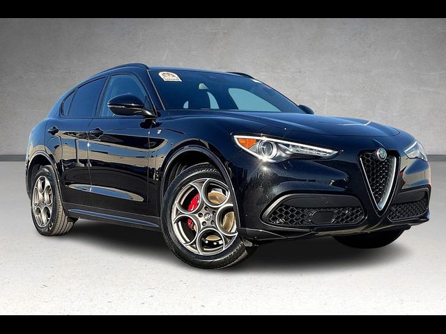 2022 Alfa Romeo Stelvio Ti