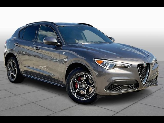 2022 Alfa Romeo Stelvio Ti