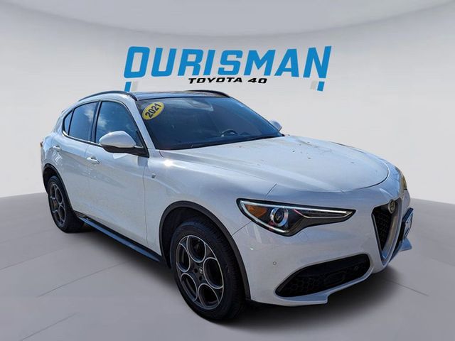 2022 Alfa Romeo Stelvio Ti