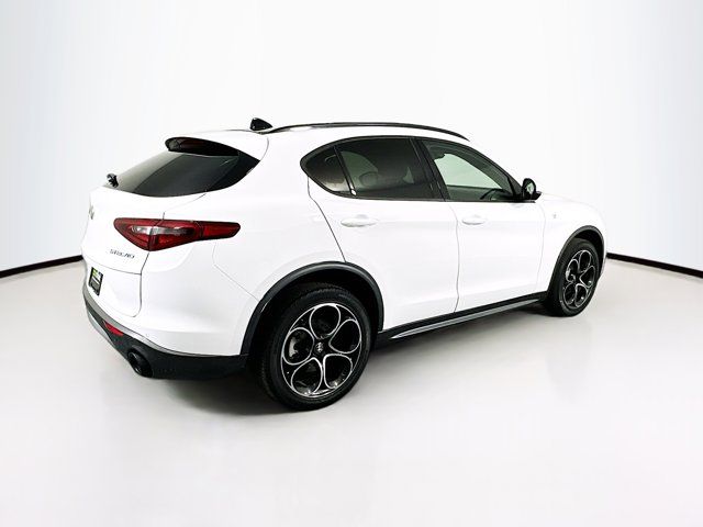 2022 Alfa Romeo Stelvio Ti