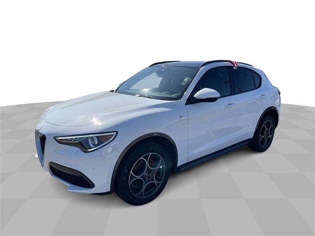 2022 Alfa Romeo Stelvio Ti