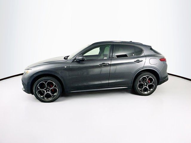 2022 Alfa Romeo Stelvio Ti