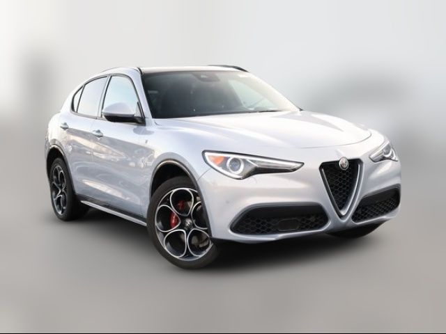 2022 Alfa Romeo Stelvio Ti