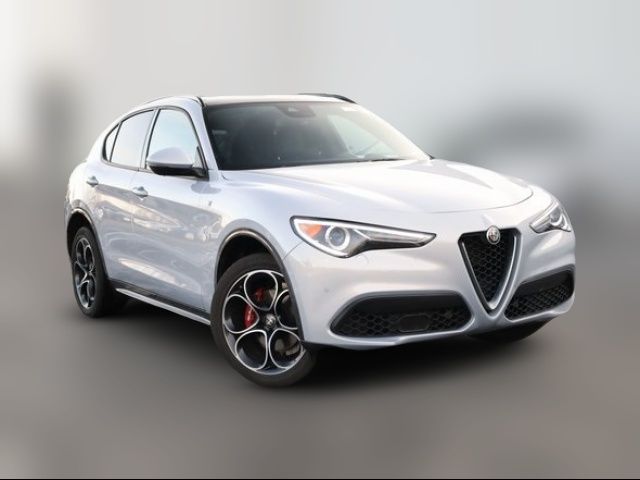 2022 Alfa Romeo Stelvio Ti