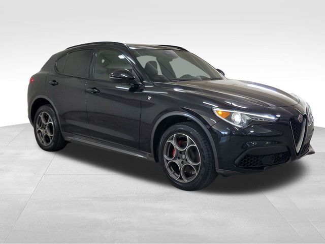 2022 Alfa Romeo Stelvio Ti