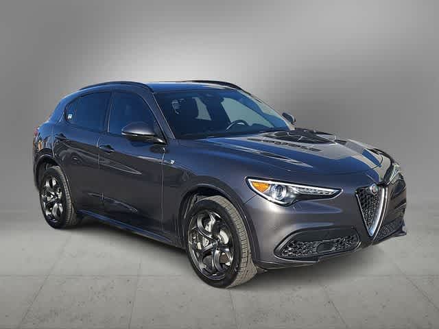 2022 Alfa Romeo Stelvio Ti