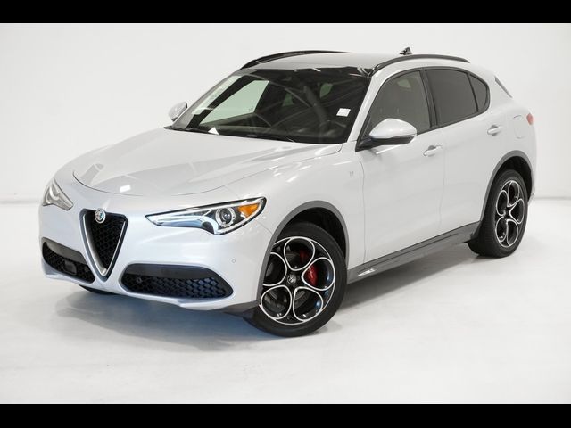 2022 Alfa Romeo Stelvio Ti