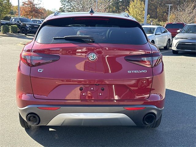 2022 Alfa Romeo Stelvio Ti