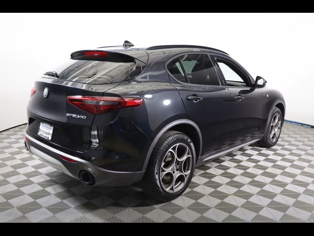 2022 Alfa Romeo Stelvio Ti