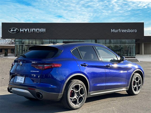 2022 Alfa Romeo Stelvio Ti