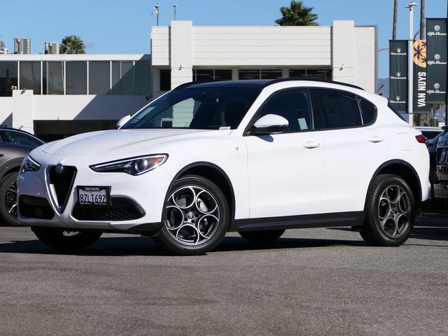 2022 Alfa Romeo Stelvio Ti