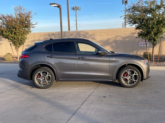 2022 Alfa Romeo Stelvio Ti