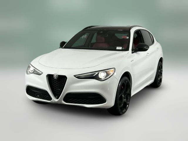 2022 Alfa Romeo Stelvio Veloce