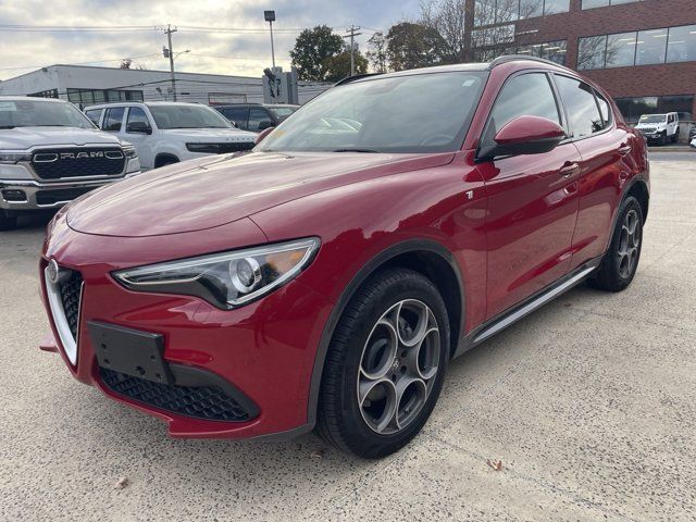 2022 Alfa Romeo Stelvio Ti