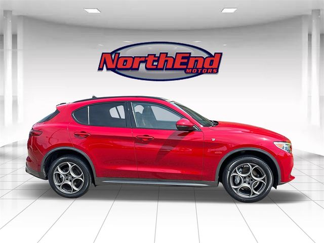 2022 Alfa Romeo Stelvio Ti