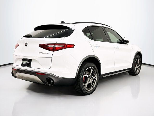 2022 Alfa Romeo Stelvio Ti