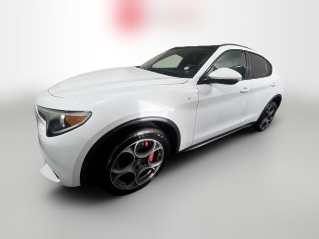 2022 Alfa Romeo Stelvio Ti