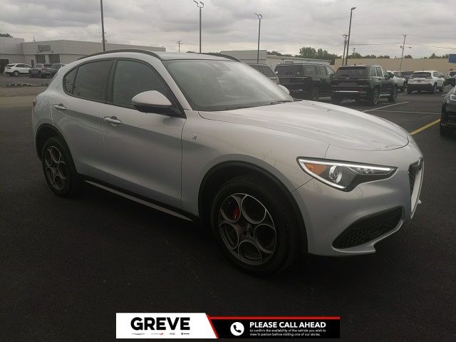 2022 Alfa Romeo Stelvio Ti