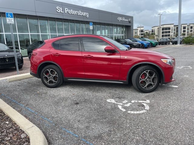 2022 Alfa Romeo Stelvio Ti