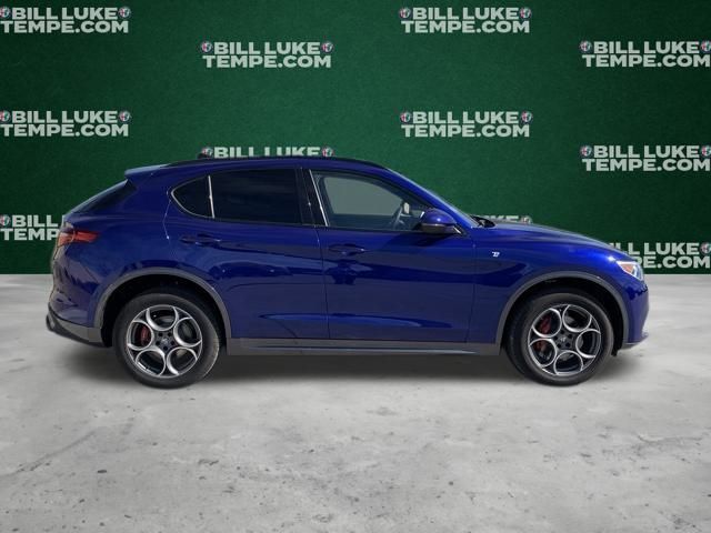 2022 Alfa Romeo Stelvio Ti