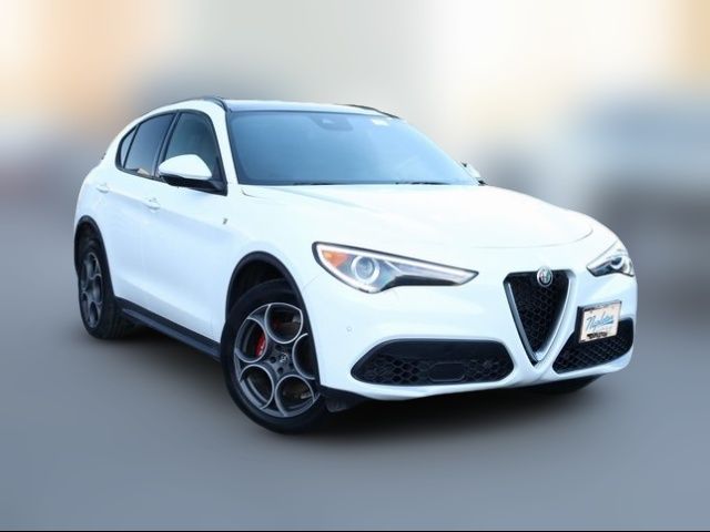 2022 Alfa Romeo Stelvio Ti