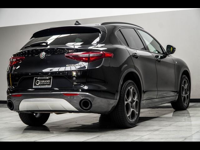 2022 Alfa Romeo Stelvio Ti