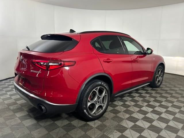 2022 Alfa Romeo Stelvio Ti