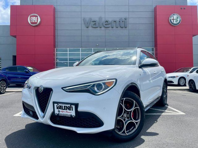 2022 Alfa Romeo Stelvio Ti