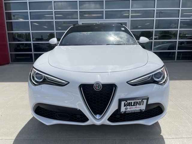 2022 Alfa Romeo Stelvio Ti