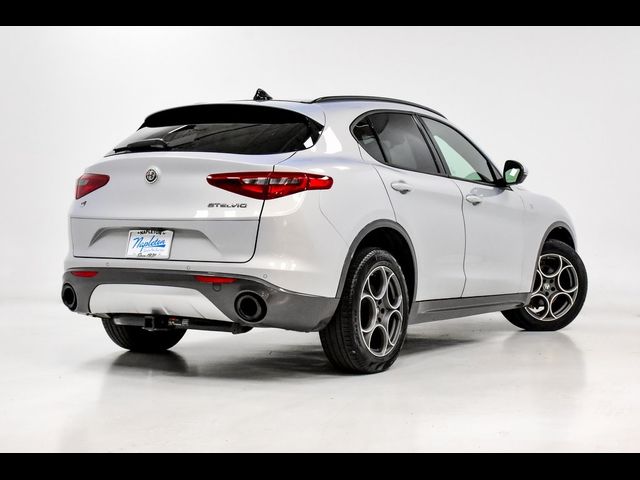 2022 Alfa Romeo Stelvio Ti