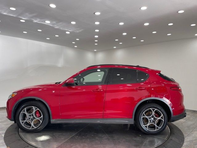 2022 Alfa Romeo Stelvio Ti