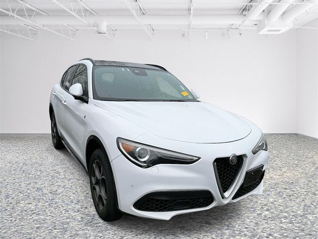 2022 Alfa Romeo Stelvio Ti