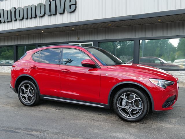 2022 Alfa Romeo Stelvio Ti