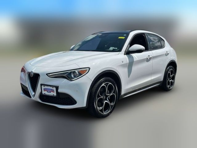 2022 Alfa Romeo Stelvio Ti