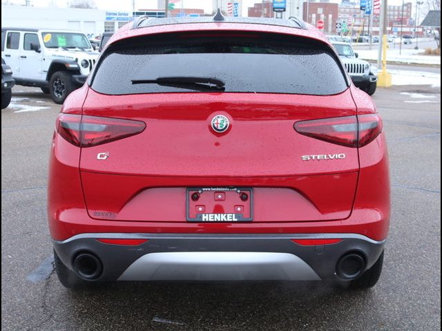 2022 Alfa Romeo Stelvio Ti