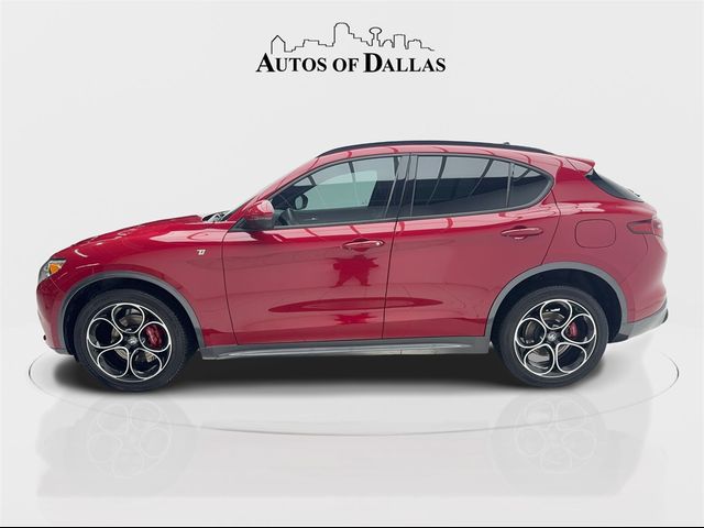 2022 Alfa Romeo Stelvio Ti