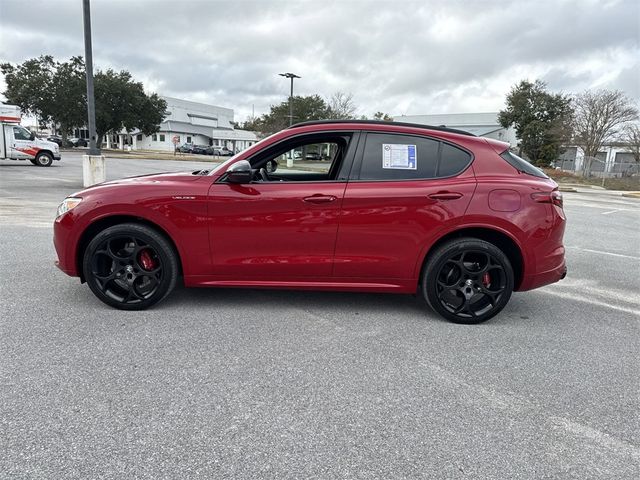 2022 Alfa Romeo Stelvio Veloce