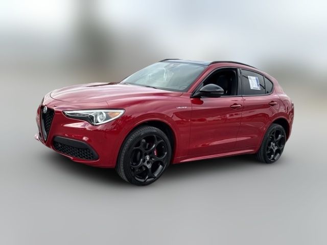 2022 Alfa Romeo Stelvio Veloce